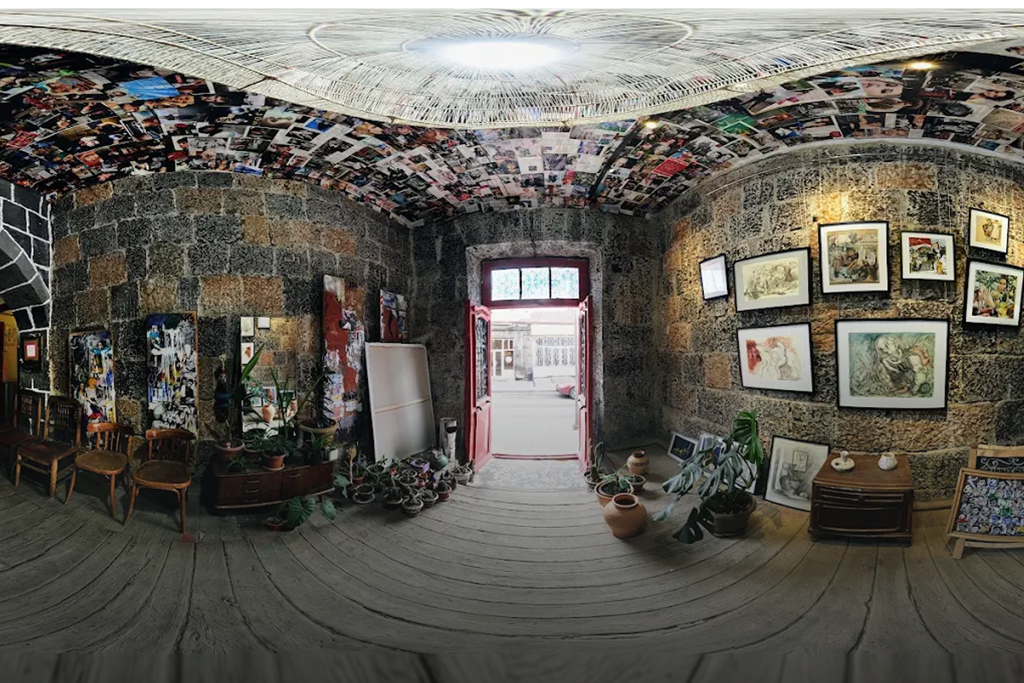 Leo Art Studio